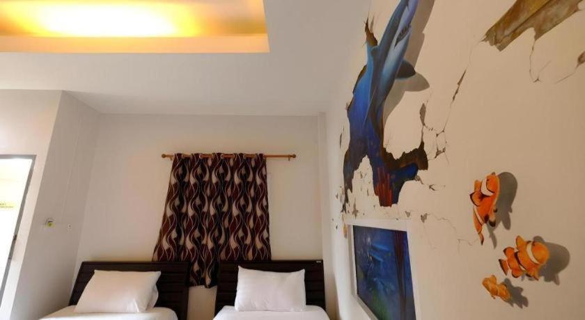 Sixty-Nine Resort Nakhon Phanom Exterior foto